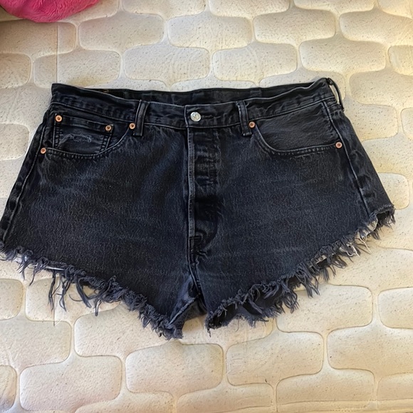 LEVI 501 Denim Shorts - Picture 1 of 2